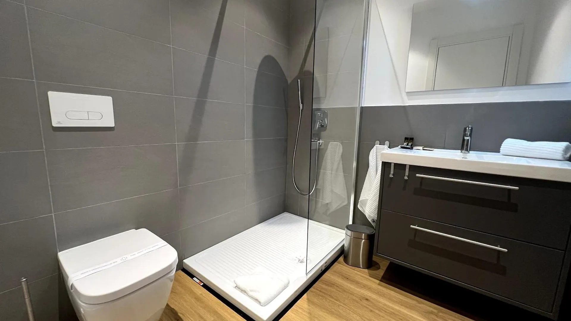 Near Vatican, Irnerio 47 Guest House Rome