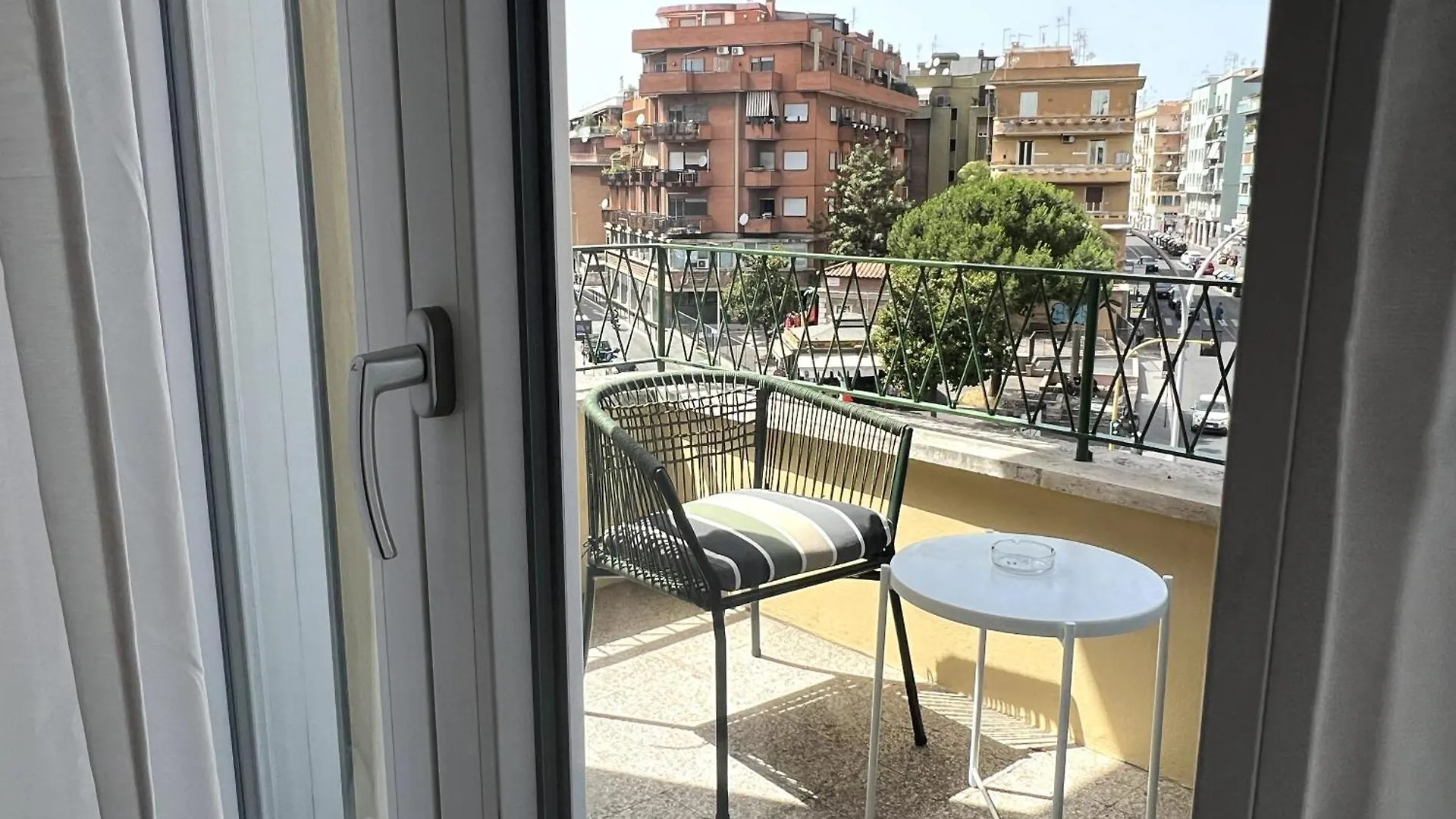 Near Vatican, Irnerio 47 Guest House Rome