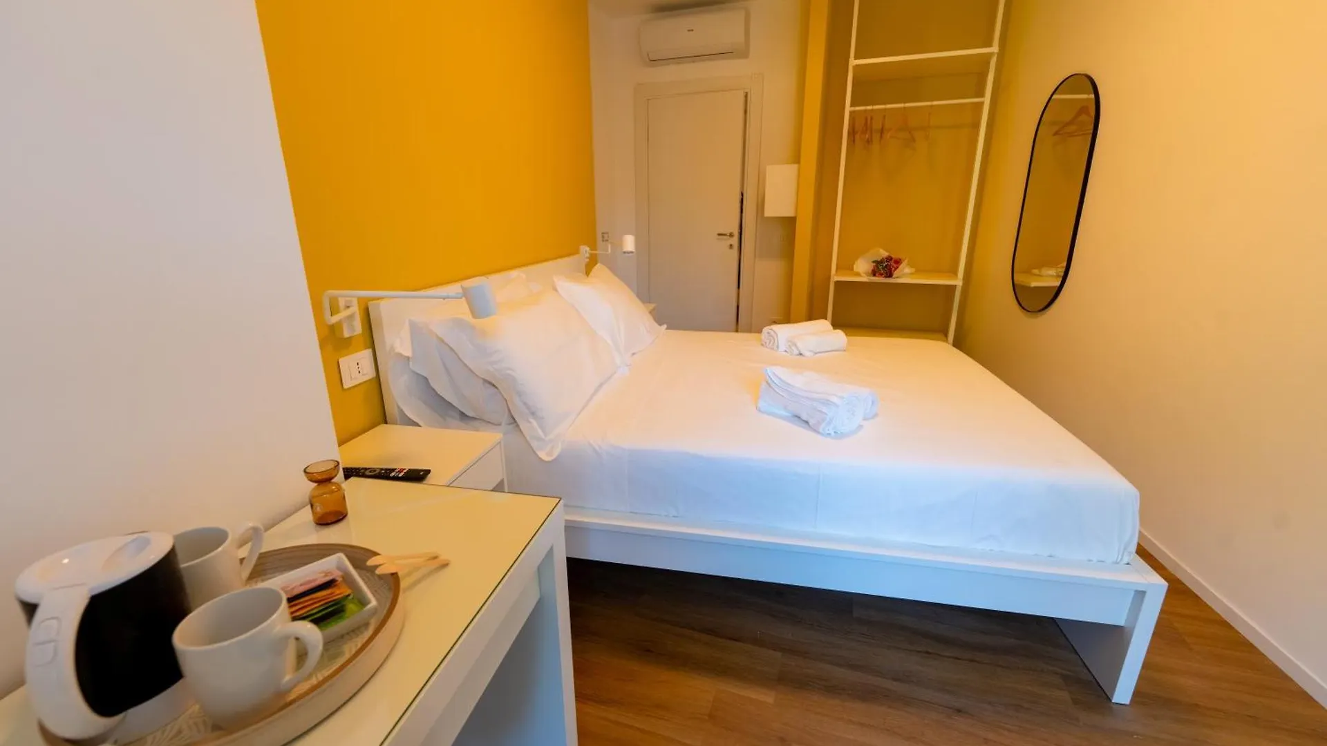 Near Vatican, Irnerio 47 Guest House Rome