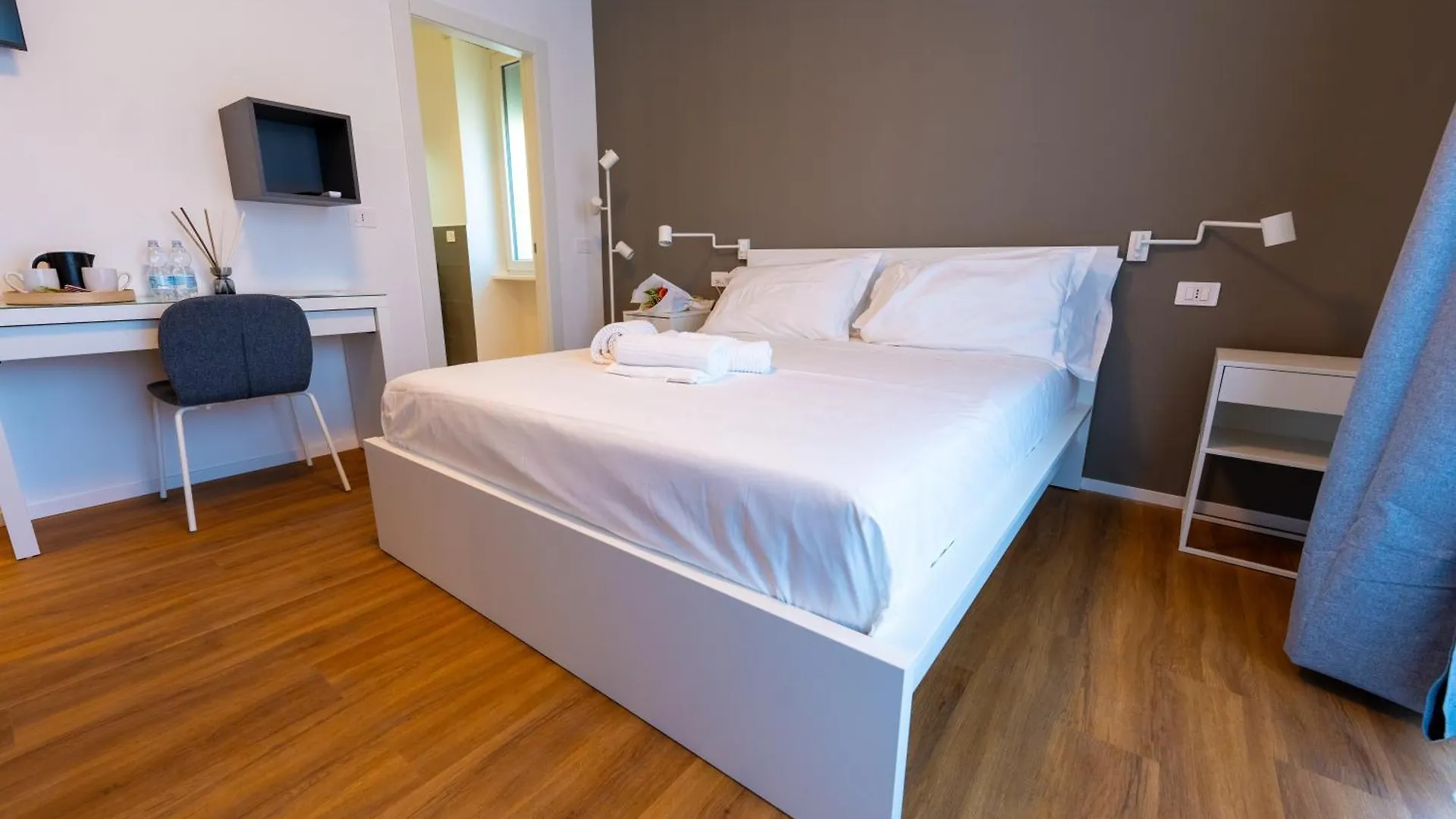 Near Vatican, Irnerio 47 Guest House Rome Italy