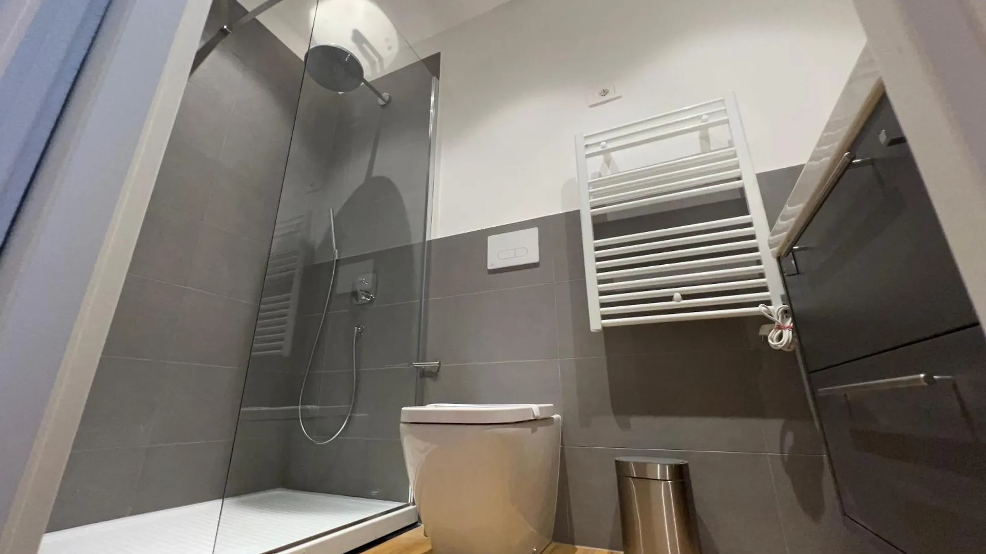 Near Vatican, Irnerio 47 Guest House 罗马