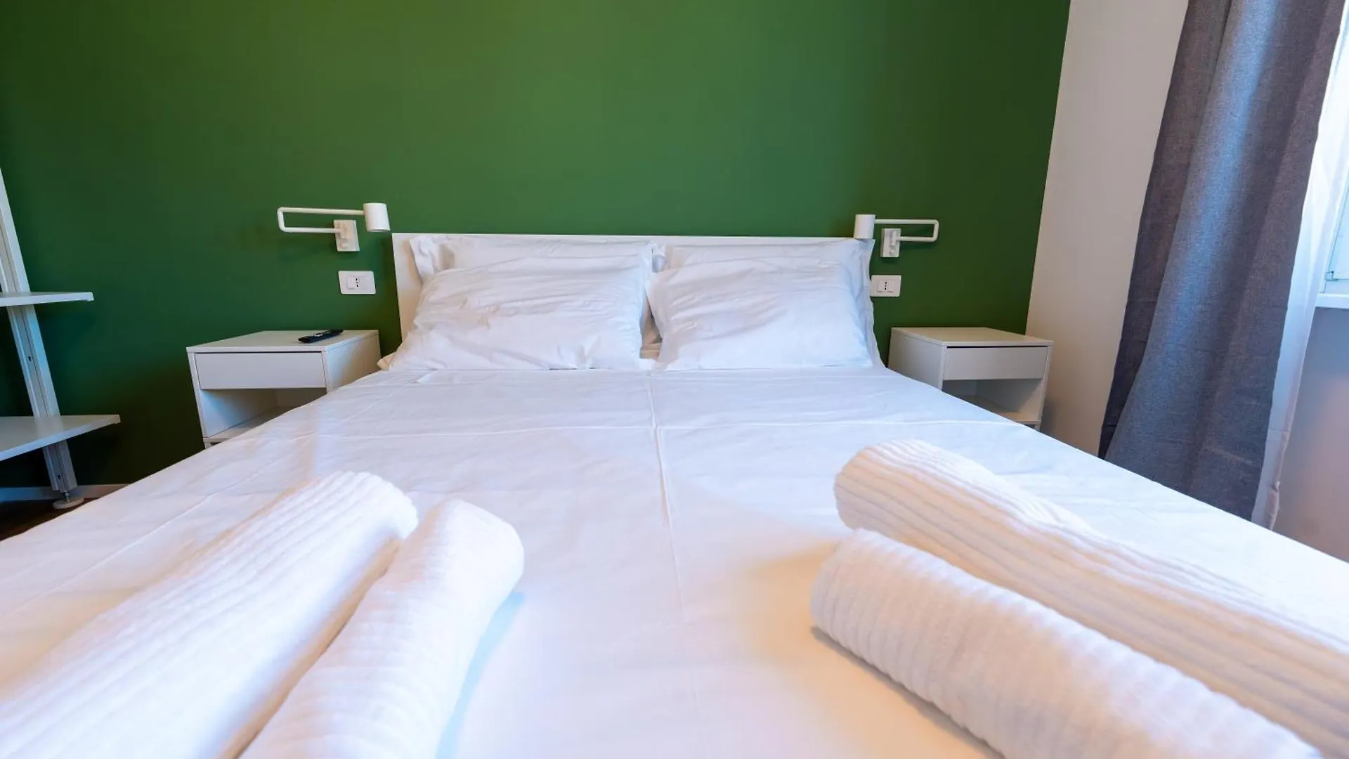 Near Vatican, Irnerio 47 Guest House Rome