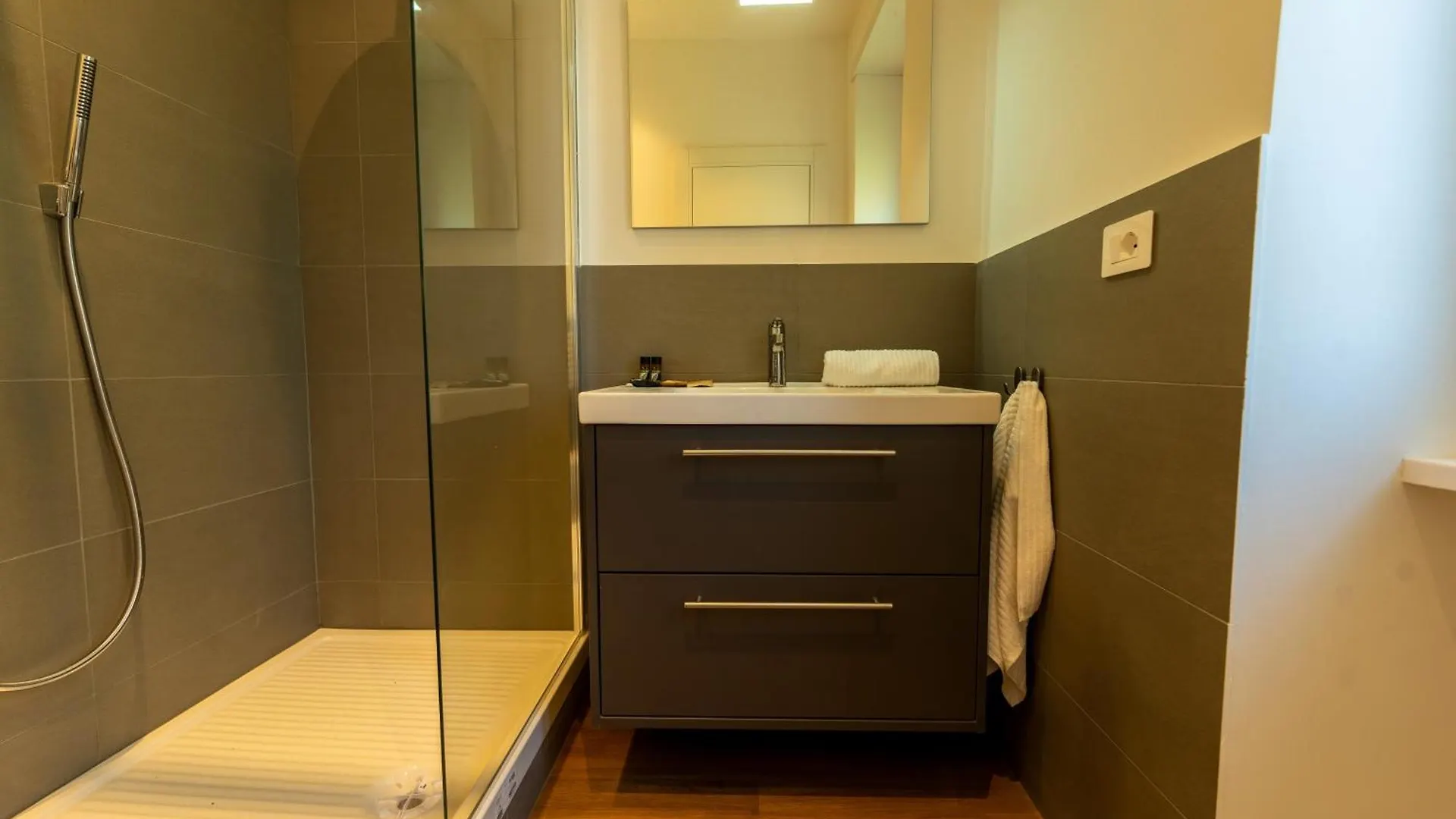 Near Vatican, Irnerio 47 Guest House Rome