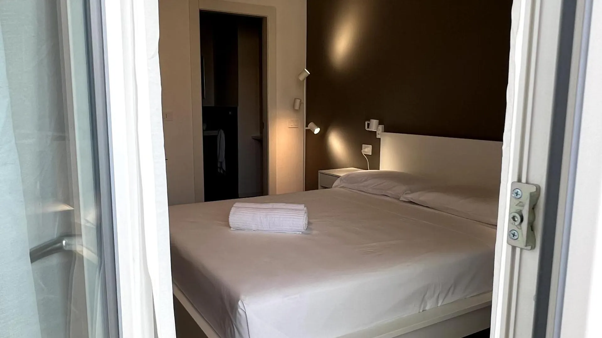 Near Vatican, Irnerio 47 Guest House Rome Italy